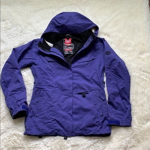 Women’s ski or snowboard jacket 686